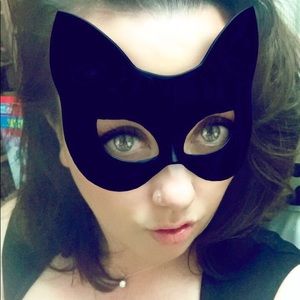 Meet your Posher, Miriam